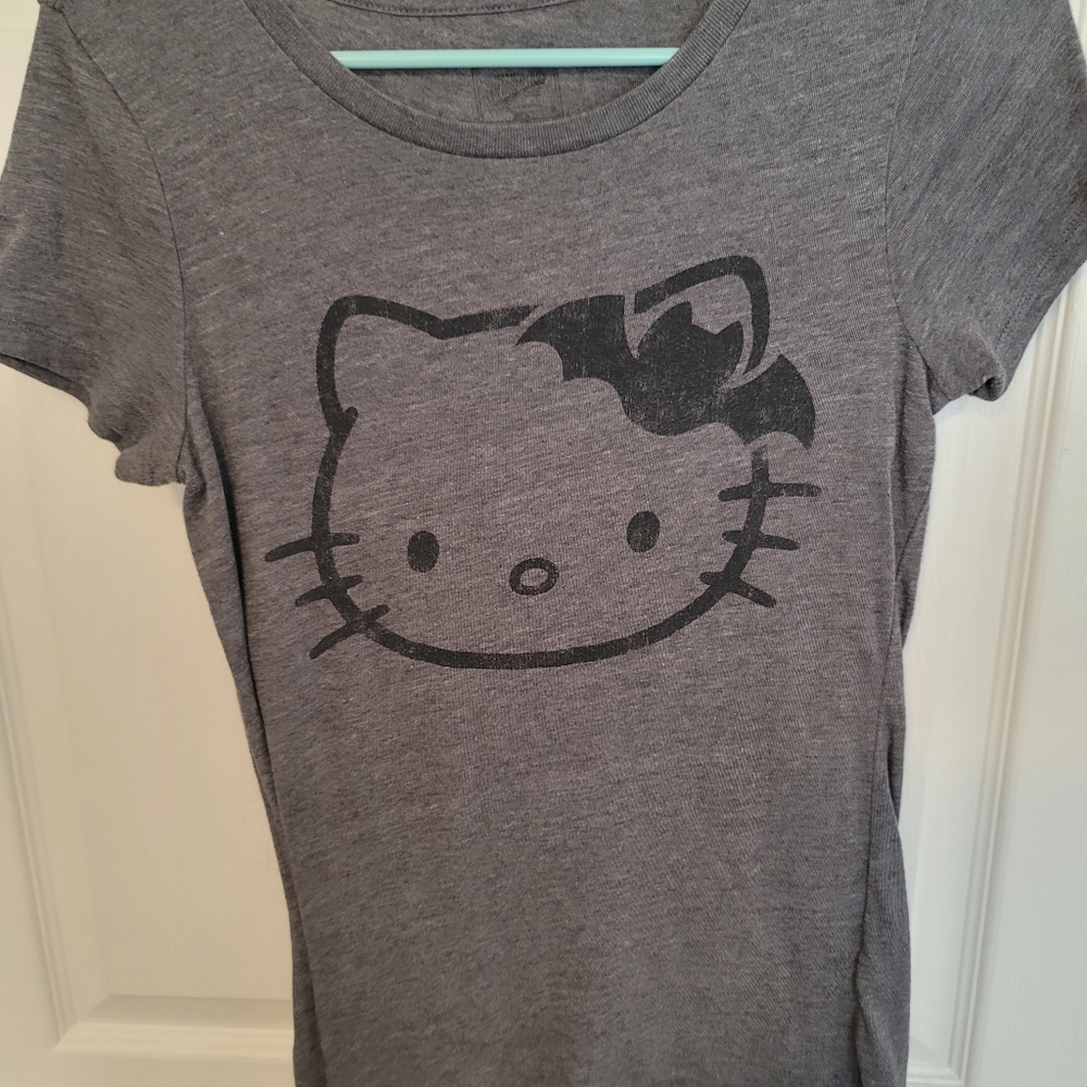 Womens Tee shirt